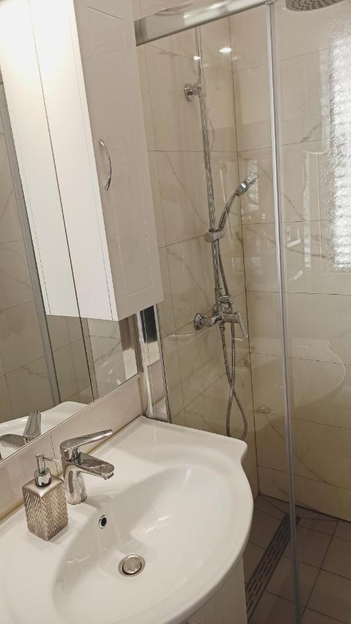 Apartman Paola Lovran Bagian luar foto